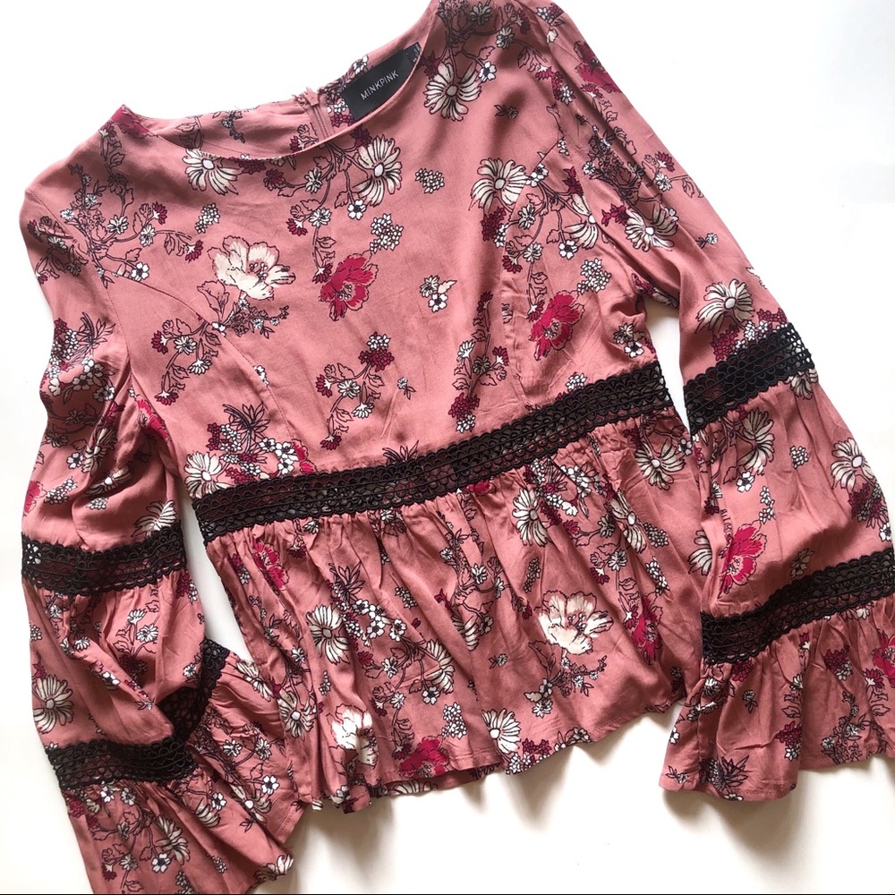 Minkpink Floral Crochet Bell Sleeve Cropped Blouse - Picture 5 of 7